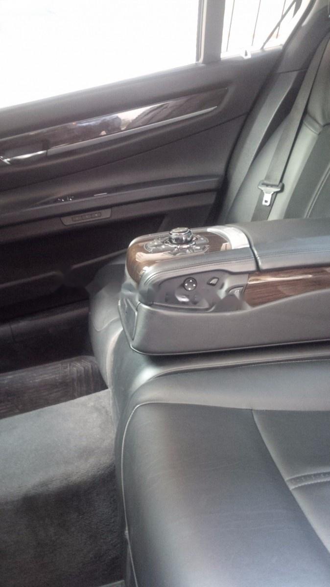 BMW 7 Series 740Li 2009 - Cần bán lại xe BMW 7 Series 740Li đời 2009, màu đen, xe nhập còn mới