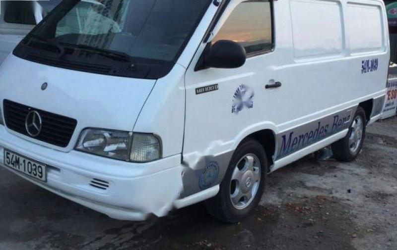 Mercedes-Benz MB 100 1997 - Bán Mercedes 100 đời 1997, màu trắng