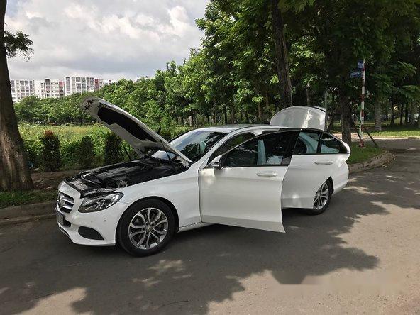 Mercedes-Benz C200 2015 - Bán ô tô Mercedes C200 đời 2015, màu trắng