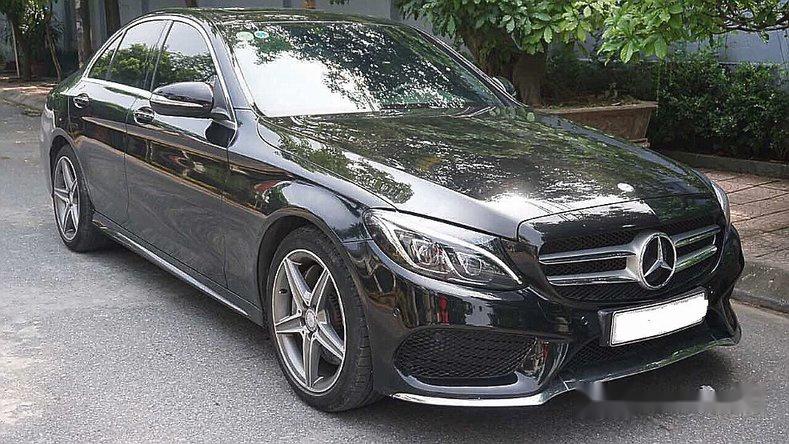 Mercedes-Benz C250 AMG 2015 - Bán xe Mercedes C250 AMG đời 2015, màu đen 