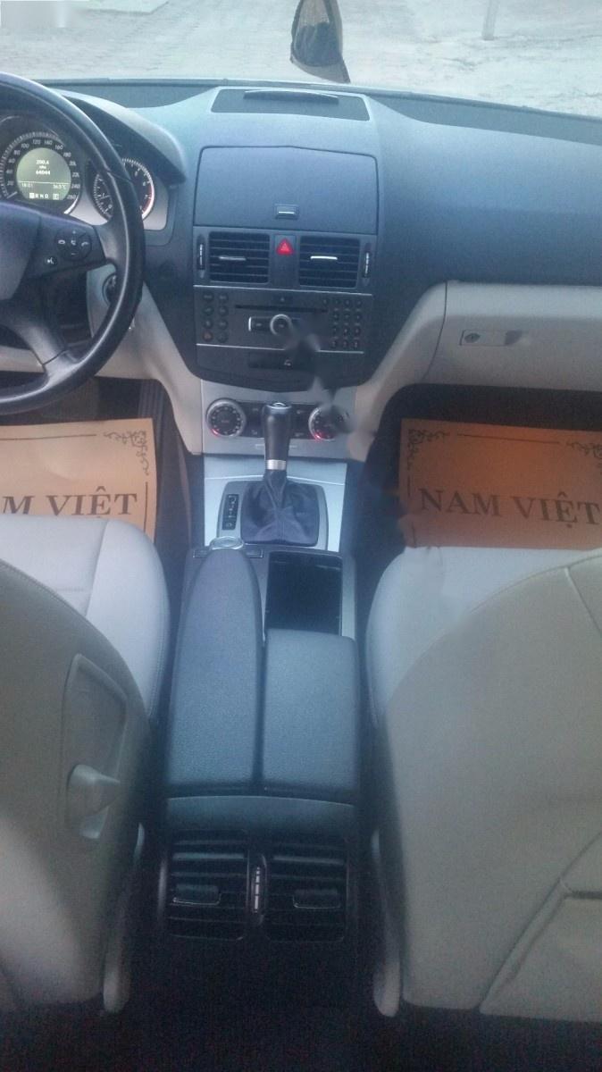 Mercedes-Benz C200  CGI 2010 - Cần bán Mercedes CGI đời 2010, 619 triệu