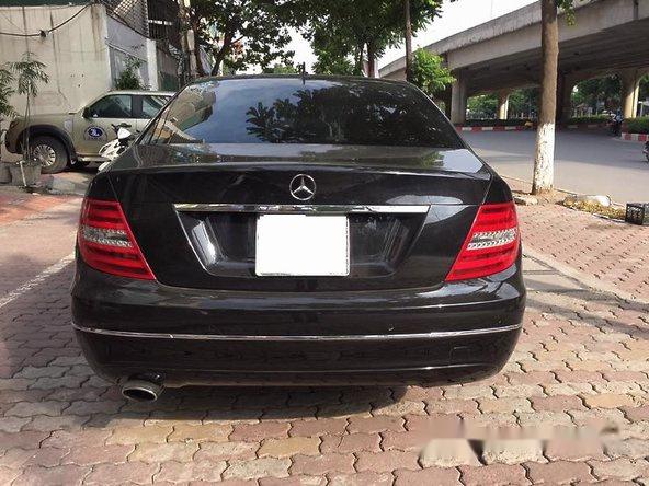 Mercedes-Benz C200 2014 - Bán Mercedes C200 sản xuất 2014, màu đen