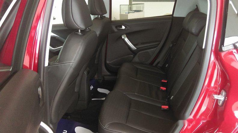 Peugeot 208 Facelift 2015 - Bán ô tô Peugeot 208 Facelift đời 2015, màu đỏ