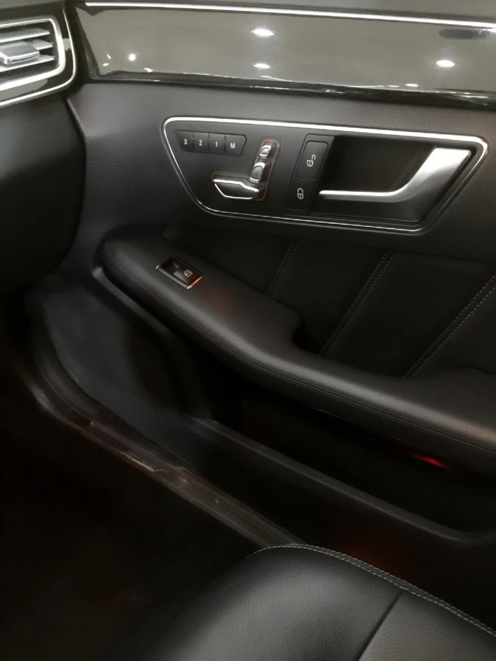 Mercedes-Benz E250 2013 - Xe Mercedes-Benz E250 sản xuất 2013 màu đen, giá tốt