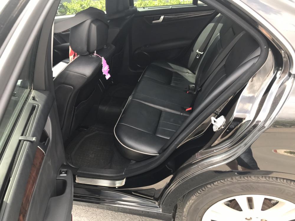 Mercedes-Benz C250 2013 - Cần bán xe Mercedes C250 2013 màu đen, số tự động