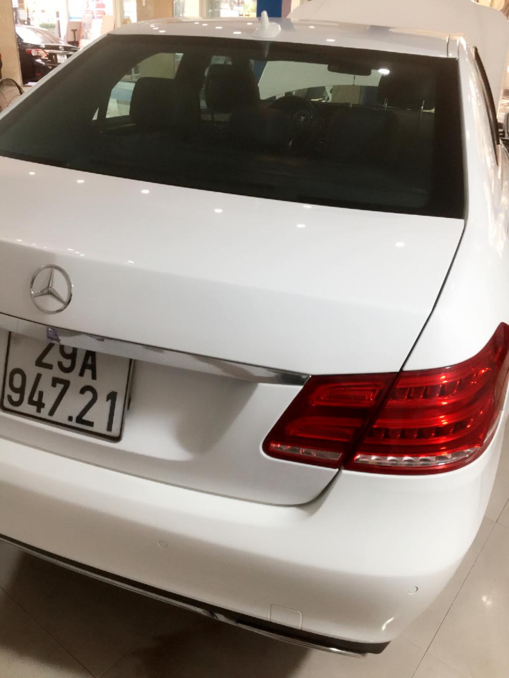 Mercedes-Benz E250 2013 - Xe Mercedes-Benz E250 sản xuất 2013 màu đen, giá tốt