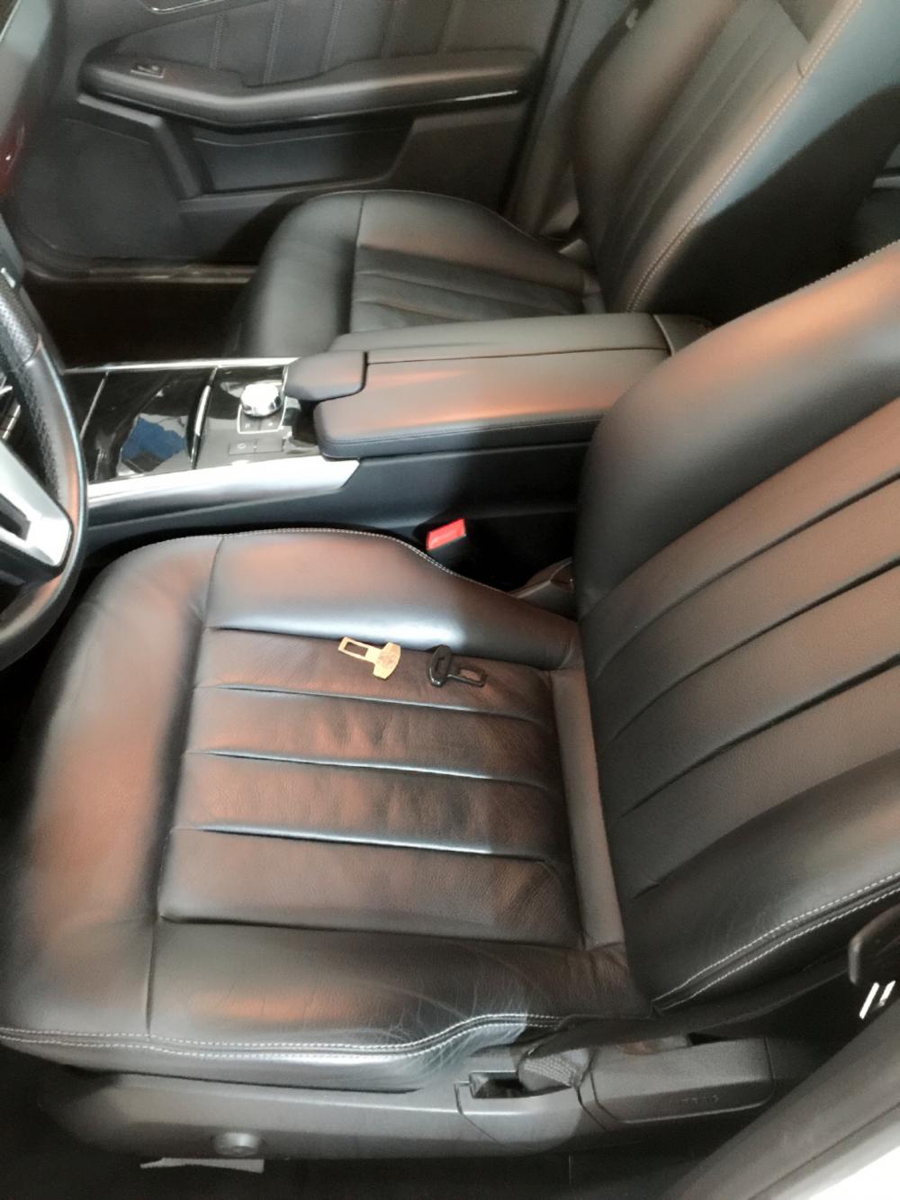 Mercedes-Benz E250 2013 - Xe Mercedes-Benz E250 sản xuất 2013 màu đen, giá tốt