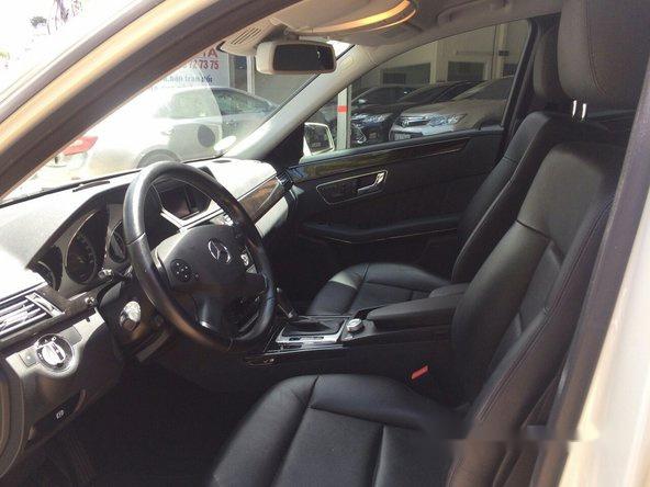 Mercedes-Benz E250 E250 2011 - Bán xe Mercedes E250 đời 2011, màu trắng  