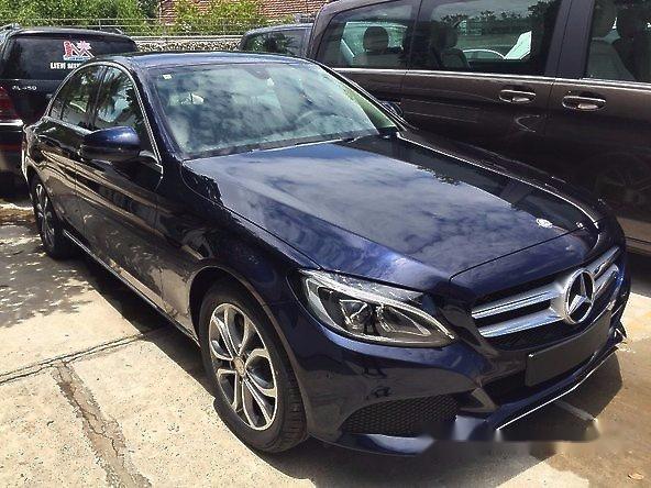 Mercedes-Benz C200 2016 - Bán Mercedes C200 đời 2016, màu xanh