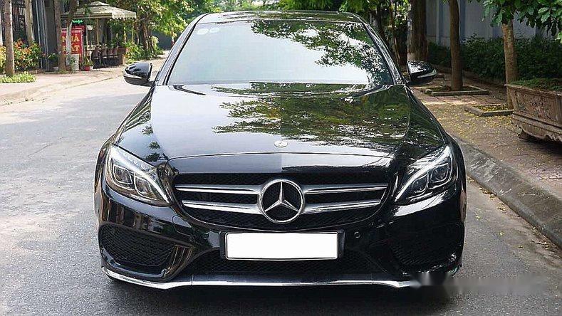 Mercedes-Benz C250 AMG 2015 - Bán xe Mercedes C250 AMG đời 2015, màu đen 