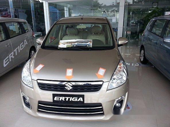 Suzuki Ertiga 2016 - Bán ô tô Suzuki Ertiga đời 2016, màu vàng