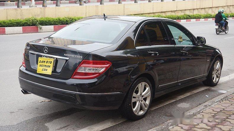 Mercedes-Benz C200 2007 - Chính chủ bán Mercedes C200 đời 2007, màu đen