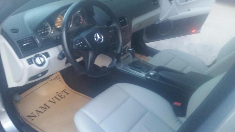 Mercedes-Benz C200  CGI 2010 - Cần bán Mercedes CGI đời 2010, 619 triệu