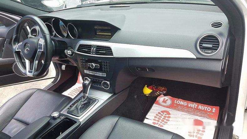 Mercedes-Benz C300 AMG 2012 - Chính chủ bán xe Mercedes C300 AMG 2012, màu trắng