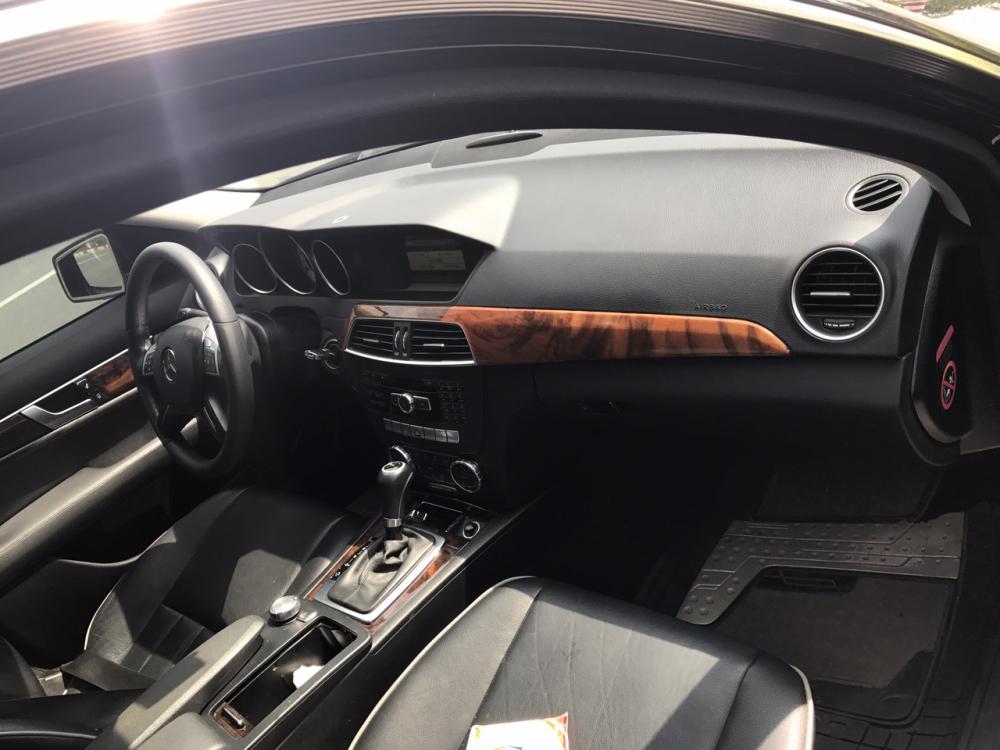Mercedes-Benz C250 2013 - Cần bán xe Mercedes C250 2013 màu đen, số tự động