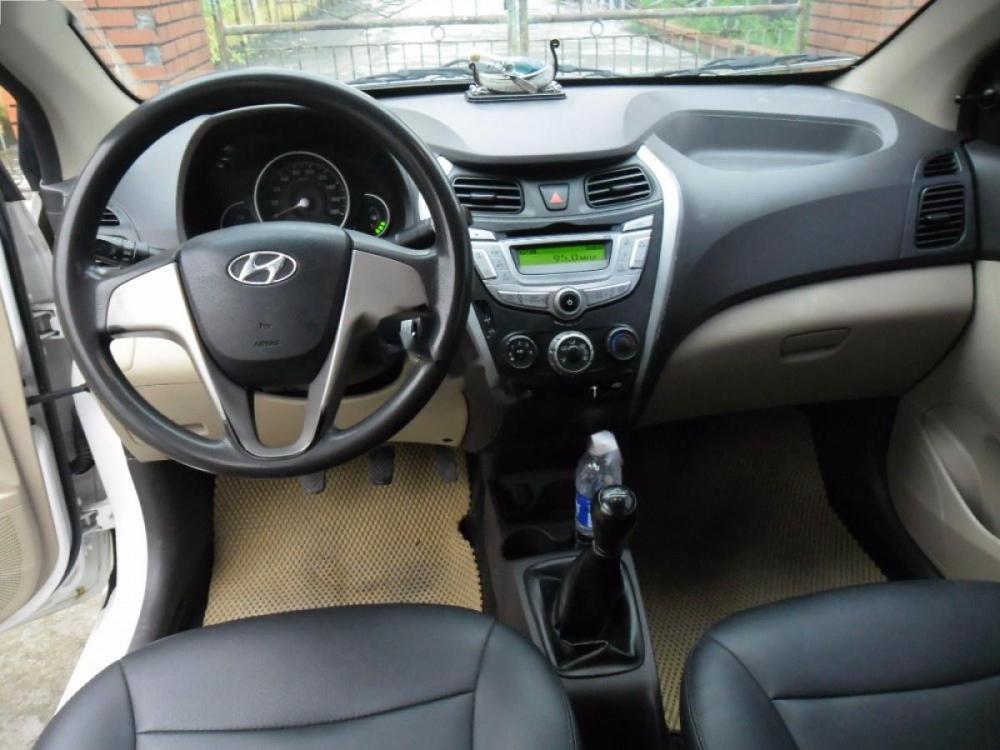 Hyundai Eon 2012 - Cần bán xe Hyundai Eon năm 2012, màu trắng, xe nhập, giá chỉ 210 triệu