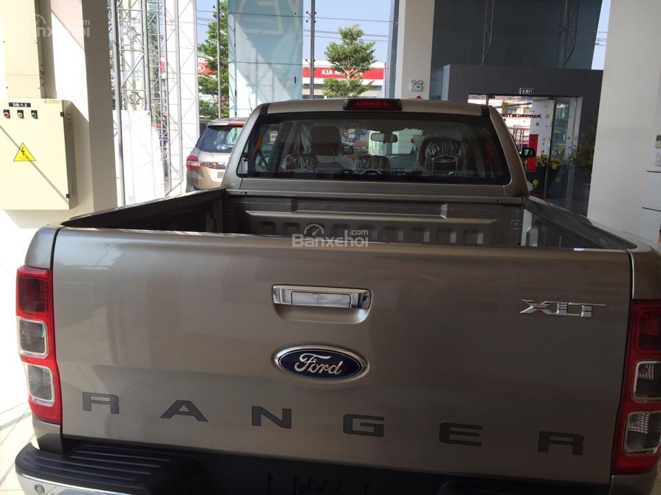 Ford Ranger XLT 2016 - Bán Ford Ranger XLT đời 2017, khuyến mãi nhiều