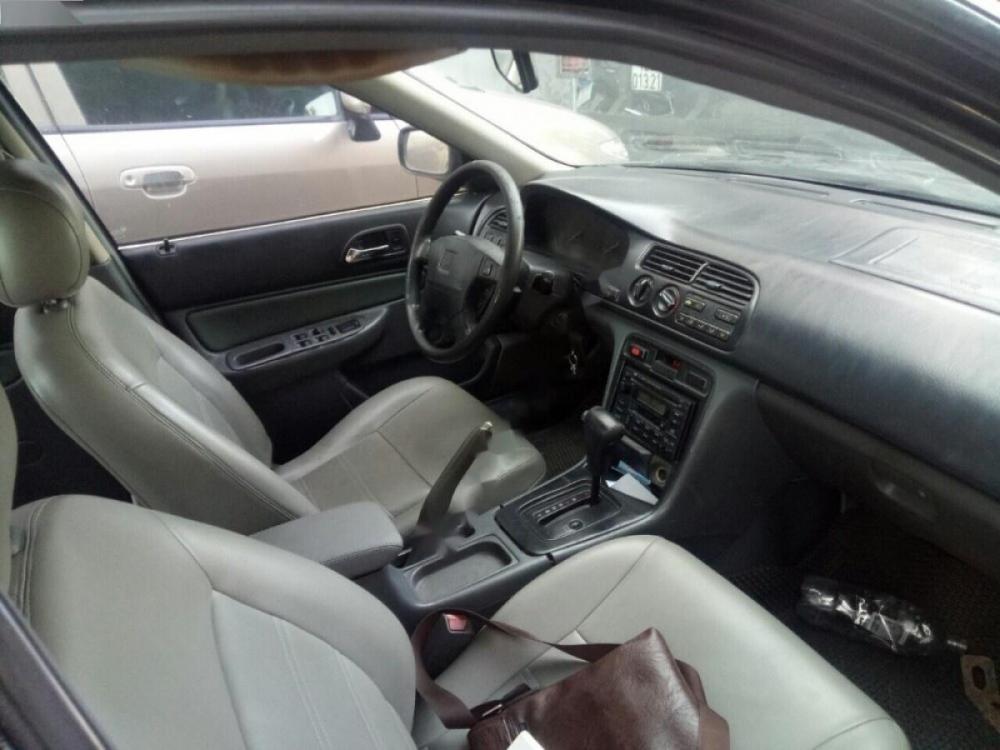Honda Accord 1994 - Bán xe Honda Accord sản xuất 1994, màu xám, xe nhập 