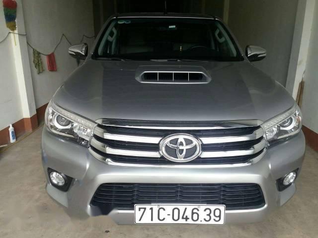 Toyota Hilux   G 3.0 2016 - Bán Toyota Hilux G 3.0 đời 2016, màu xám xe gia đình