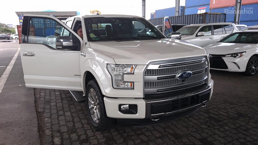 Ford F 150 Platinum 3.5L  2016 - Bán ô tô Ford F 150 Platinum, màu trắng, nhập khẩu Mỹ