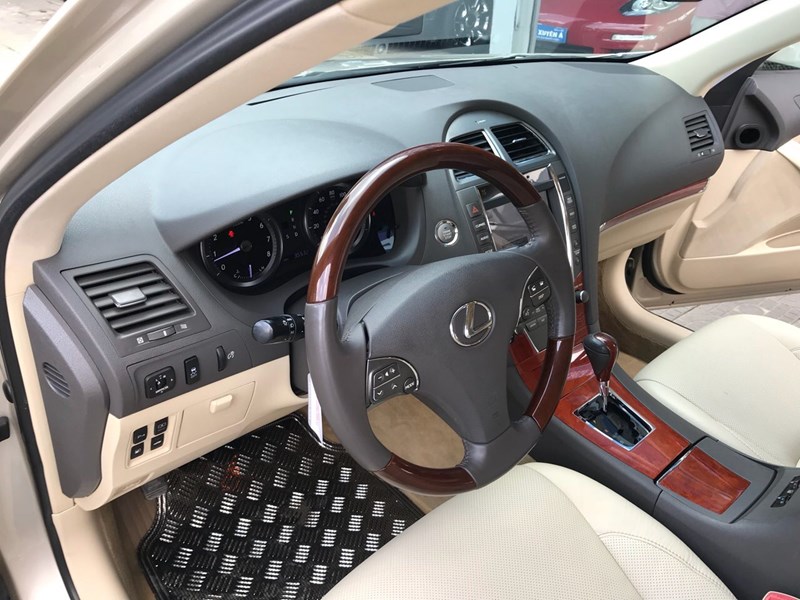 Lexus ES 350 2010 - Cần bán gấp Lexus ES 350 đời 2010, màu vàng, nhập khẩu nguyên chiếc