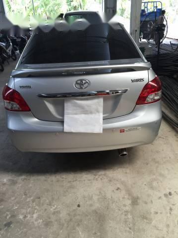 Toyota Yaris 2009 - Cần bán Toyota Yaris năm 2009, màu bạc giá cạnh tranh