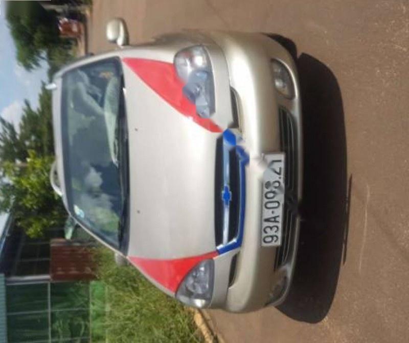 Chevrolet Vivant MT 2008 - Bán Chevrolet Vivant MT đời 2008, màu vàng