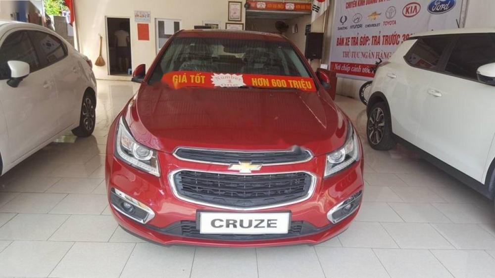 Chevrolet Cruze LTZ 1.8L 2017 - Bán xe Chevrolet Cruze LTZ 1.8L đời 2017, màu đỏ  