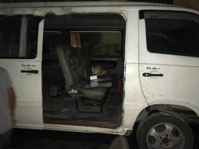 Mercedes-Benz MB MT 1998 - Cần bán gấp Mercedes MT đời 1998, màu trắng