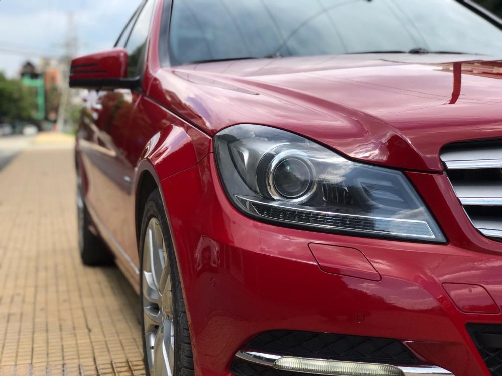 Mercedes-Benz C200 2011 - Bán ô tô Mercedes C200 năm 2011, màu đỏ, nhập khẩu nguyên chiếc, 745 triệu
