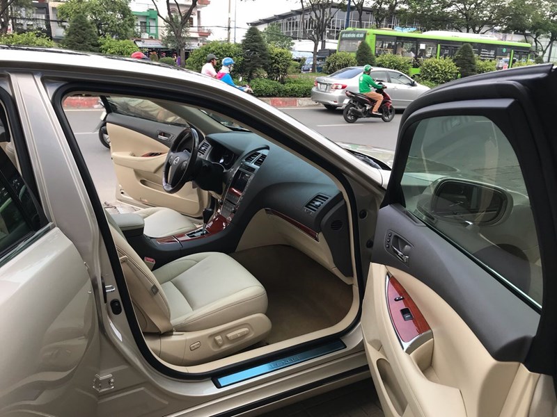 Lexus ES 350 2010 - Cần bán gấp Lexus ES 350 đời 2010, màu vàng, nhập khẩu nguyên chiếc