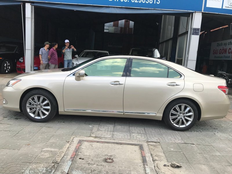 Lexus ES 350 2010 - Cần bán gấp Lexus ES 350 đời 2010, màu vàng, nhập khẩu nguyên chiếc