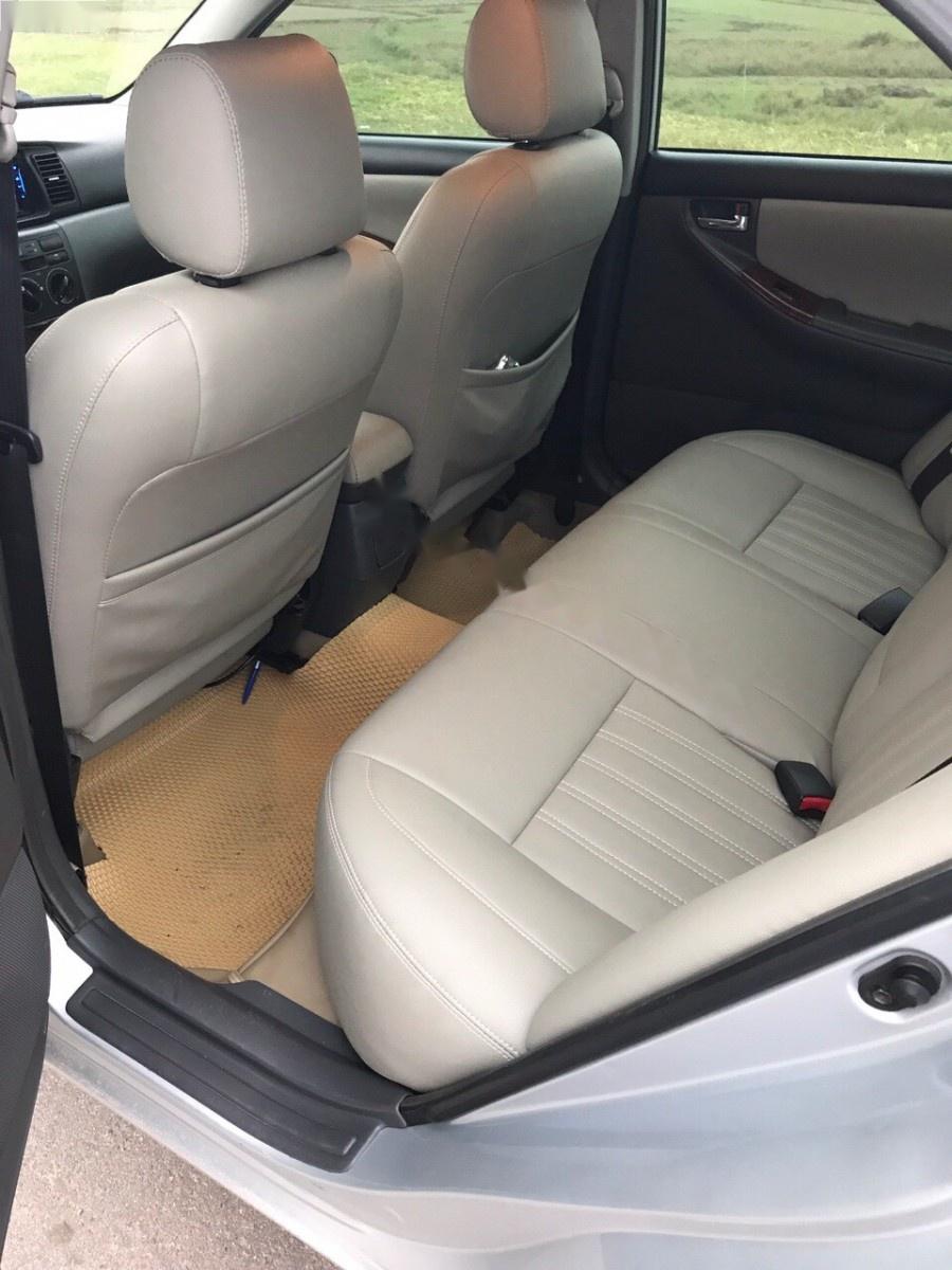 Toyota Corolla XLi 1.8 MT 2004 - Bán xe Toyota Corolla XLi 1.8 MT đời 2004, màu bạc, nhập khẩu nguyên chiếc
