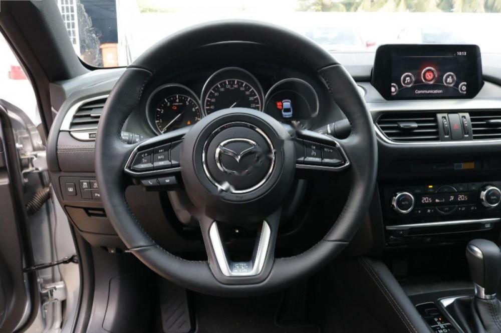 Mazda 6 2.5L Premium 2017 - Bán ô tô Mazda 6 2.5L Premium đời 2017, màu bạc