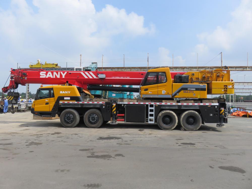 Xe chuyên dùng Xe cẩu STC800S 2016 - Cần bán xe cẩu bánh lốp Sany 80 tấn STC800S đời 2016, xe nhập nguyên chiếc
