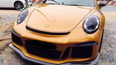 Porsche 911 2015 - Bán Porsche 911 Turbo S 2015, nhập khẩu nguyên chiếc, màu đẹp và cực độc