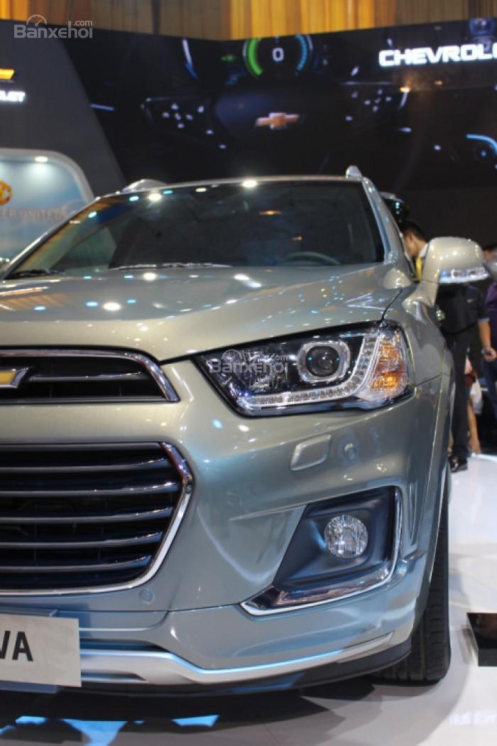 Chevrolet Captiva Revv LTZ 2.4 AT 2017 - Bán Chevrolet Captiva Revv LTZ 2.4 AT sản xuất 2017, hỗ trợ vay ngân hàng 80%. Gọi Ms. Lam 0939193718