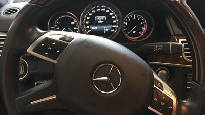 Mercedes-Benz E class E400 2015 - Bán ô tô Mercedes E400 đời 2015