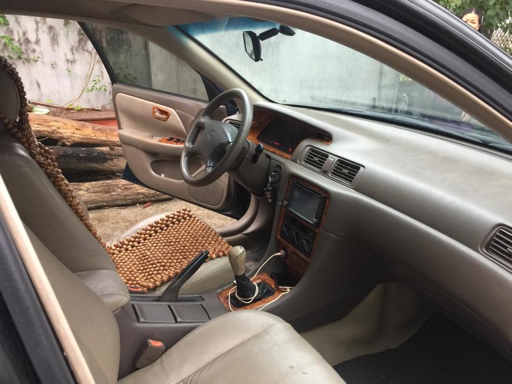 Toyota Camry XLI 1998 - Bán xe Toyota Camry XLi 1998, màu xanh