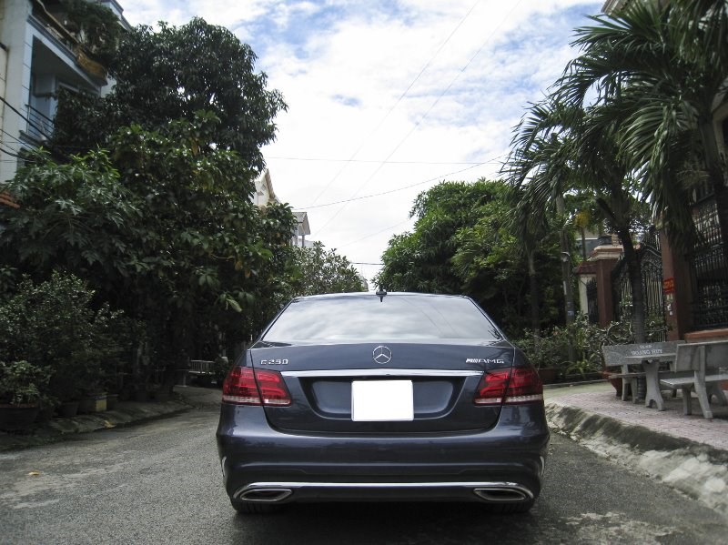 Mercedes-Benz E250 2015 - Cần bán gấp Mercedes E250 đời 2015, nhập khẩu