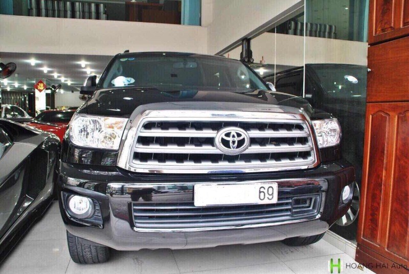 Toyota Sequoia PLATINUM 5.7 V8 2015 - Bán ô tô Toyota Sequoia Platinum 5.7 V8 đời 2015, màu đen, xe nhập