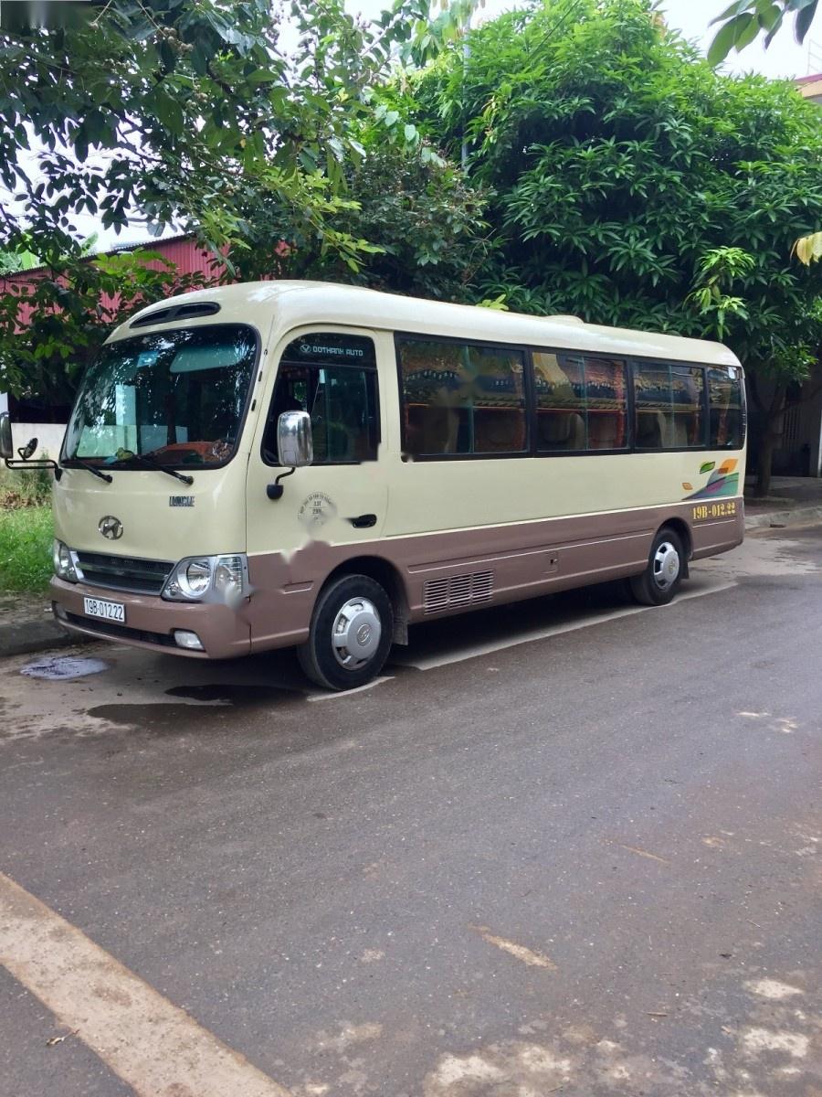 Hyundai County Limousine 2014 - Bán Hyundai County Limousine đời 2014, hai màu