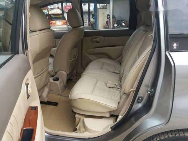 Nissan Grand livina 2011 - Bán Nissan Grand livina đời 2011, màu xám, giá chỉ 369 triệu