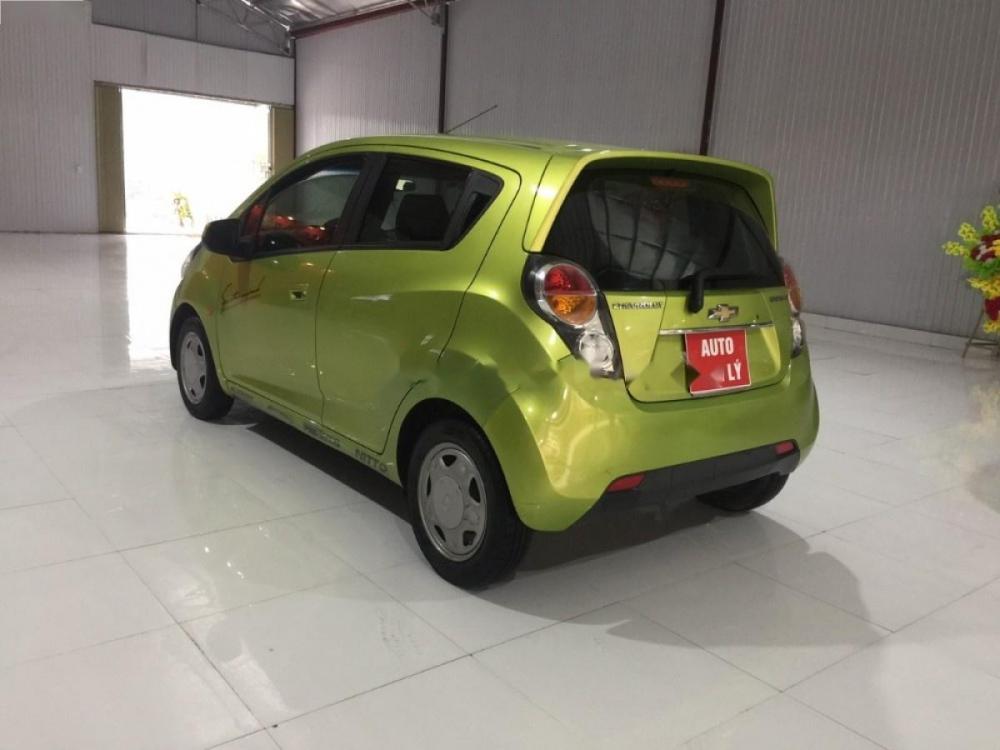 Chevrolet Spark LT 1.0 MT 2012 - Salon bán xe Chevrolet Spark LT 1.0 MT đời 2012, màu xanh cốm