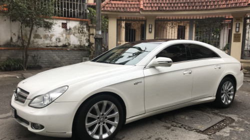 Mercedes-Benz CLS class   3.5 AT  2008 - Cần bán Mercedes 3.5 AT đời 2008, màu trắng