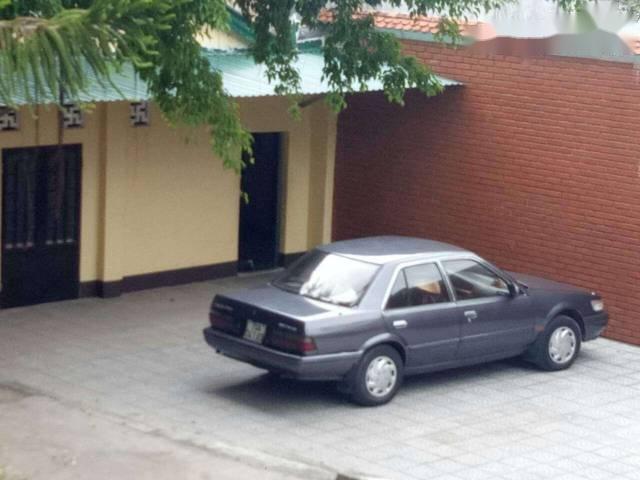 Nissan Bluebird   2001 - Bán xe Nissan Bluebird năm sản xuất 2001 số sàn giá cạnh tranh