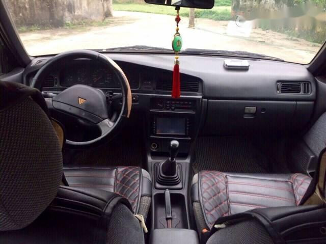 Nissan Bluebird 1992 - Cần bán Nissan Bluebird đời 1992, 68tr