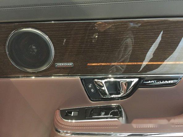 Jaguar XJL 2016 - Cần bán Jaguar XJL năm 2016, màu đen