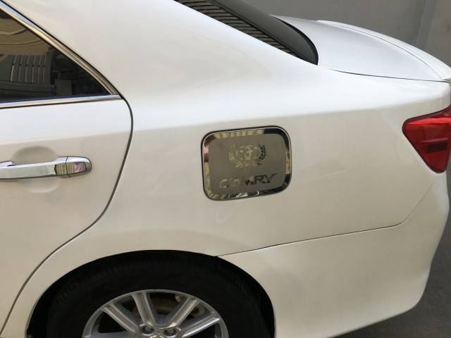 Toyota Camry SE 2013 - Bán Toyota Camry SE 2013, màu trắng, nhập khẩu