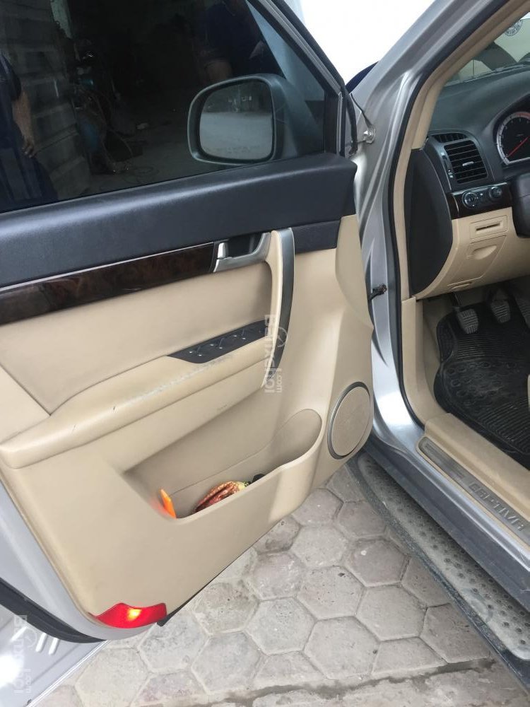 Chevrolet Captiva Lt 2009 - Bán Chevrolet Captiva Lt năm sản xuất 2009, màu bạc, nhập khẩu số sàn, 355 triệu
